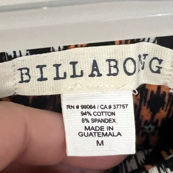 151. NWT Billabong Aztec Skirt - Picture 4 of 4